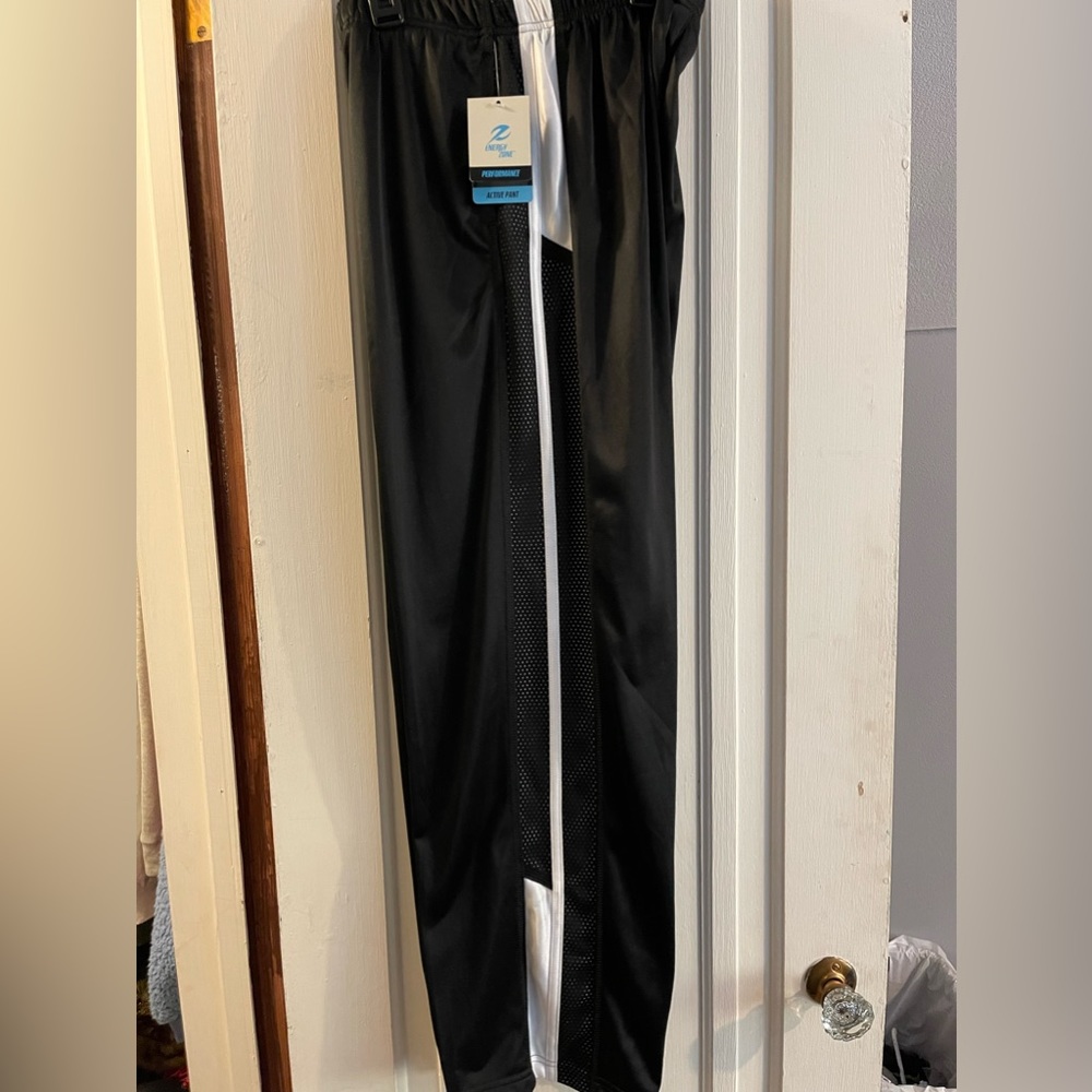Boys Energy Zone athletic pants